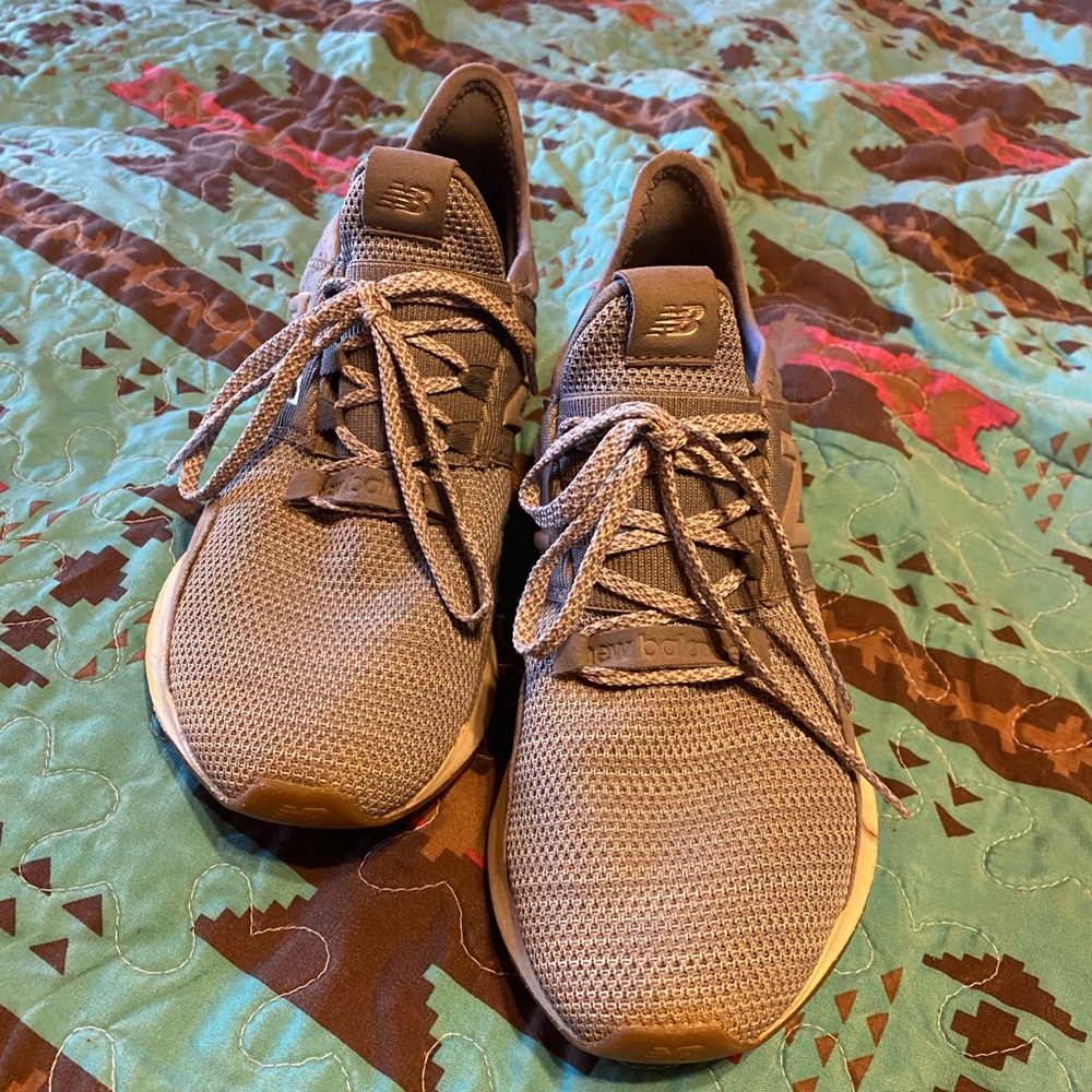 New balance roav